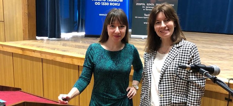 Od lewej dr inż. Agata Skwarczyńska-Wojsa, dr Monika Zdeb