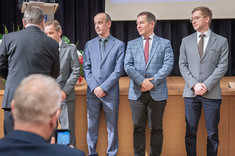 Pracownicy Wydziału Budownictwa, Inżynierii Środowiska i Architektury nagrodzeni za publikacje o liczbie punktów 140, od lewej: dr hab. inż. Adam Masłoń, prof. PRz, dr inż. Przemysław Miąsik, dr hab. inż. Bartosz Miller, prof. PRz, dr inż. Krzysztof Nowak