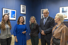 Od lewej: Katarzyna Strenciwilk, mgr inż. arch. Marta Jakowska, mgr Beata Motyka, prof. dr hab. inż. Lech Lichołai, dr inż. arch. Beata Walicka-Góral 