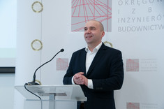 Wystąpienie Prodziekana ds. Kształcenia na kierunkach Inżynieria Środowiska, Energetyka oraz Geodezja i Planowanie Przestrzenne na Wydziale Budownictwa, Inżynierii Środowiska i Architektury Politechniki Rzeszowskiej im. Ignacego Łukasiewicza - dr. inż. Krzysztofa Boryczko