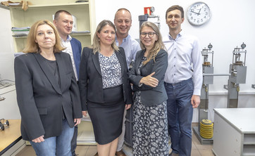 From the left: A. Sikora, BEng, Arch, PhD, G. Oleniacz, BEng, PhD, W. Kokoszka, BEng, PhD, A. Duda, BEng, PhD, I. Skrzypczak, Assoc. Prof., D. Ożóg, MSc, BEng.  fot. B. Motyka