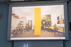 Prezentacja projektu przez studentki należące do Koła Architektonicznego ZARYS.