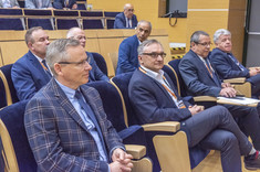 Na perwszym planie od lewej; prof. PRz L. Gniewek, prof. T. Siwowski, dr inż. G. Bajorek, prof. J. Deja fot. B. Motyka
