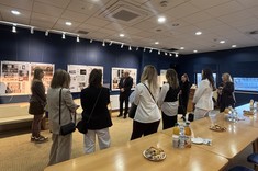 Uczestnicy studiów z Dziekanem Prof. L. Lichołaiem