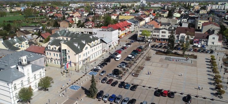 Konkurs dotyczący opracowania koncepcji zagospodarowania placu Jana Pawła II w Ciechanowie - zdjęcie Ciechanowa
