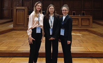 Od lewej: inż. Izabela Pobuta, inż. Róża Przeszłowska, inż. Krystyna Paśko
