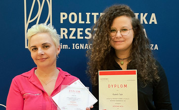 Od lewej dr inż. arch. Beata Walicka-Góral (Architekt IARP; Zakład Urbanistyki i Architektury), inż. arch. Kamila Sęk