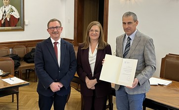 Od lewej: prof. dr hab. inż. Andrzej Garbacz, prof. dr hab. inż. Maria Kaszyńska, dr hab. inż. Janusz Konkol, prof. PRz