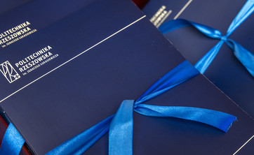 Uroczyste oprawki dla nagród rektora dla nauczycieli akademickich WBIŚiA za 2024 rok