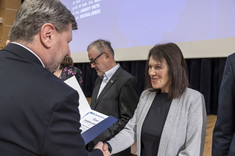 Wręczenie dr inż. Joannie Krasoń (Katedra Budownictwa Ogólnego) nagrody za publikację o liczbie punktów 140