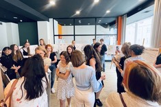 Uczestnicy studenckiej konferencji naukowej „RZESZÓW PRZYSZŁOŚCI. WIZJE TRANSFORMACJI URBANISTYCZNEJ” podczas sesji posterowej.