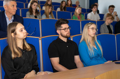 Uczestnicy Drugiej Konferencji "Studenci Politechniki Rzeszowskiej projektują Rzeszów", na pierwszym planie od lewej: inż. arch. Marta Malec, inż. arch. Natalia Kalita, inż. arch. Rafał Jędruch, fot. mgr Dawid Zientek 