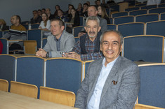 Uczestnicy spotkania, na pierwszym planie od lewej: dr hab. inż. Bartosz Miller, prof. Uczelni, prof. dr hab. inż. Józef Dziopak, dr inż. Zakarya Kamel, fot. B.Motyka