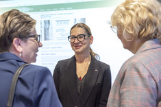 Od lewej: dr hab. Iwona Włoch, prof. Uczelni - Prorektor ds. Kształcenia Politechniki Rzeszowskiej, mgr inż. arch. Renata Święcińska - Przewodnicząca Podkarpackiej Okręgowej Izby Architektów RP, dr inż. Marzena Kłos, prof. Uczelni - Prodziekan ds. Kształcenia na kierunku architektura, fot. mgr Beata Motyka