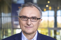 Prof. dr hab. inż. Tomasz Siwowski