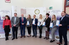 Laureaci i promotorzy nagrodzonych prac